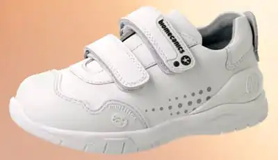 Kiddio baby girls white shoes with sustainable materials & bio-based footwear technology